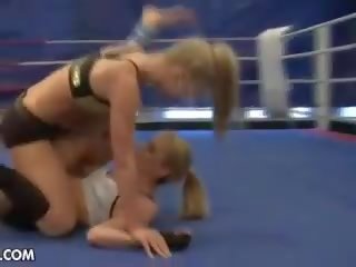 Swell young blondes fighting